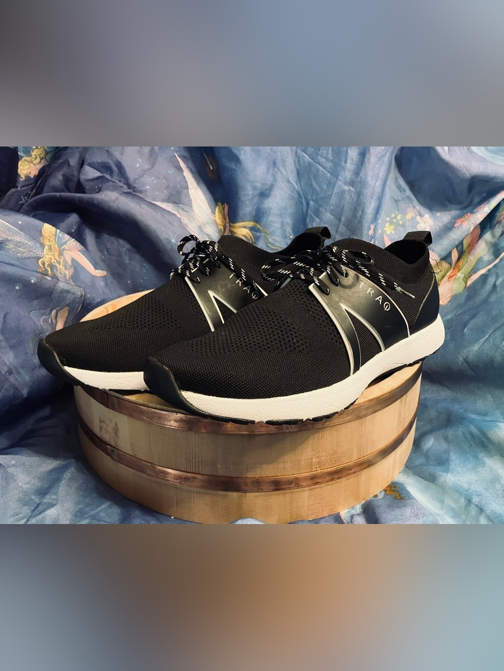 Algeria Traq Qool Performance Sneakers Comfort Walking US 9.5-10/ EU 40